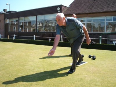 bowling green maintenance in scotland